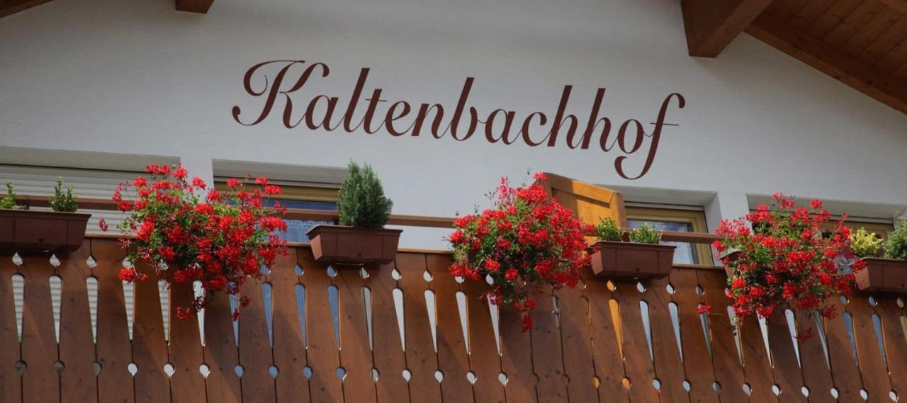Ferienwohnungen Kaltenbachhof - Urlaub Auf Dem Biobauernhof Parcines Esterno foto